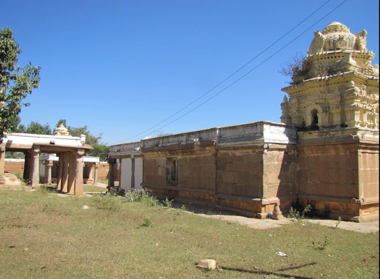 Magadi Fort, Magadi, Karnataka, India